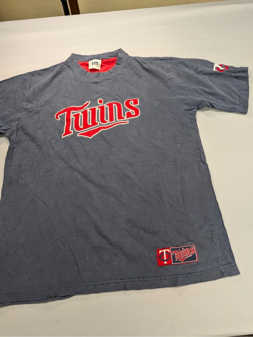 Minnesota Twins Embroidered Lee Sport Shirt Vintage L